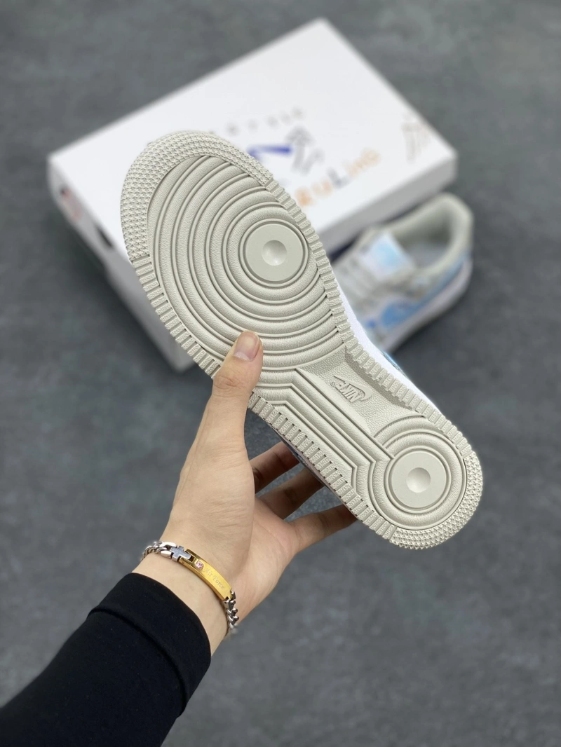 Versatile Nxkx Sneakers 199268