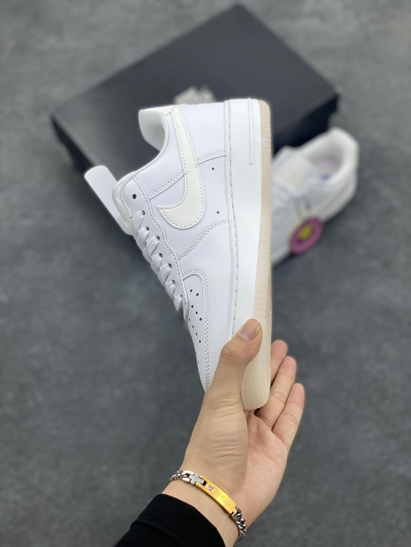Bright Nxkx Sneakers 199239