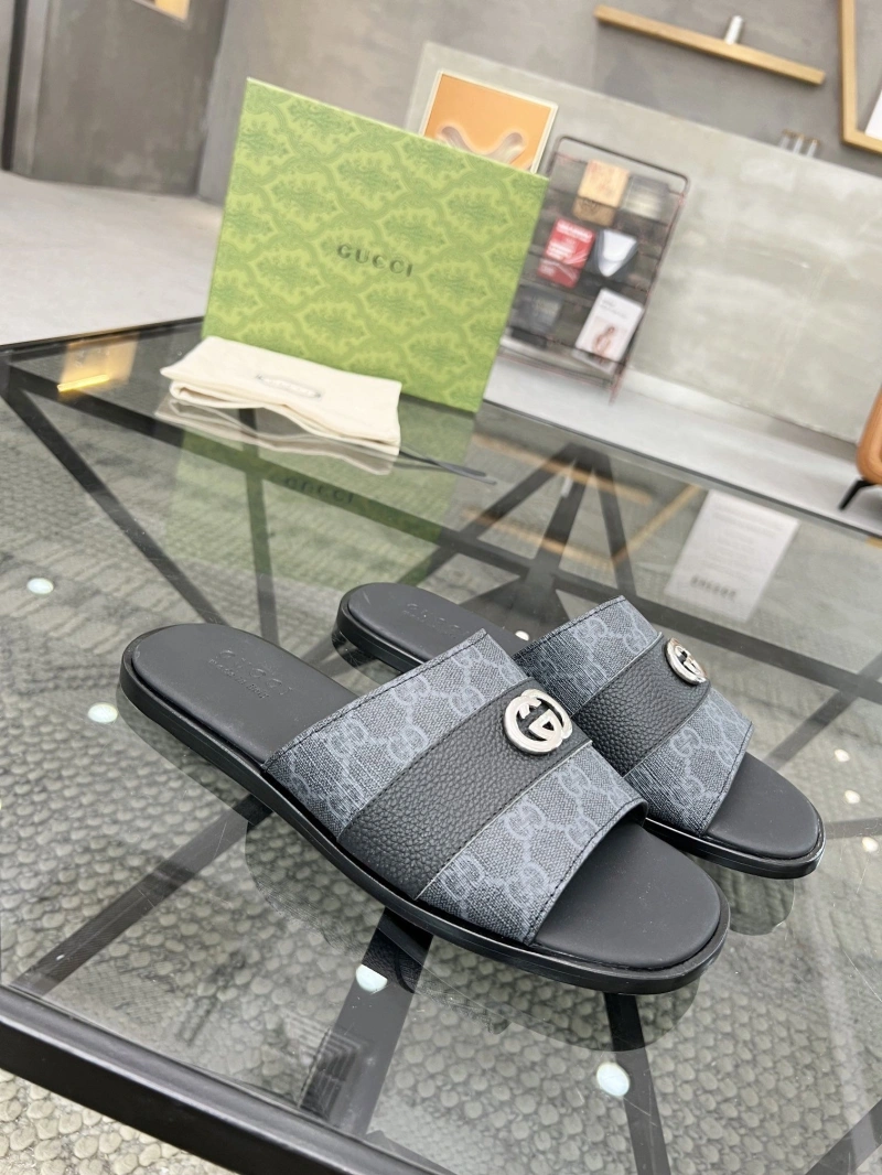 Bright Gxccx Slippers 161987