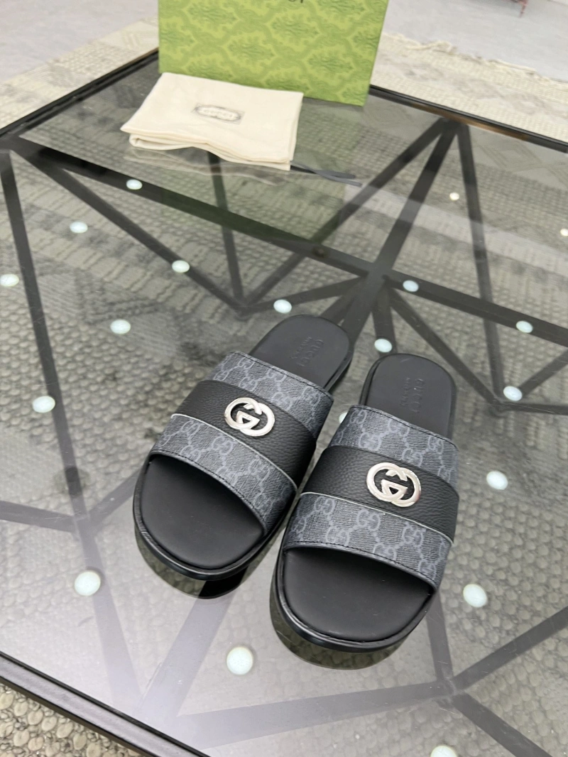 Bright Gxccx Slippers 161987
