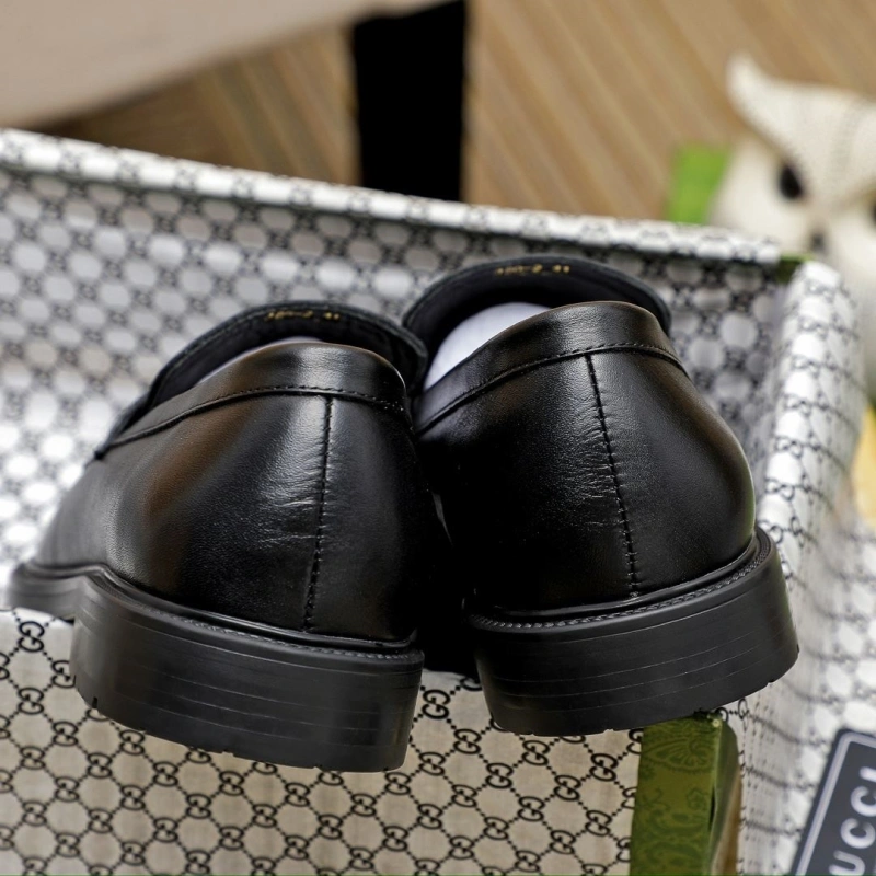 Versatile Gxccx Leather Shoes 162077