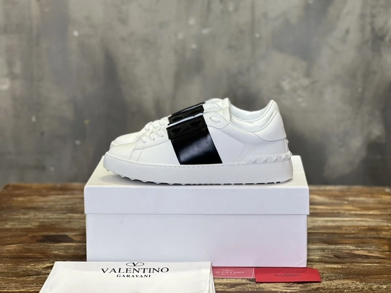 Timeless Vxlxntino Casual Shoes 231428