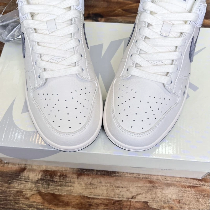 Sleek Nxkx Sneakers 199172