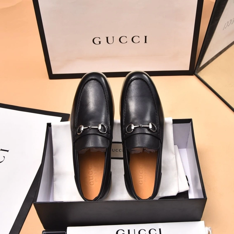 Stylish Gxccx Leather Shoes 162059