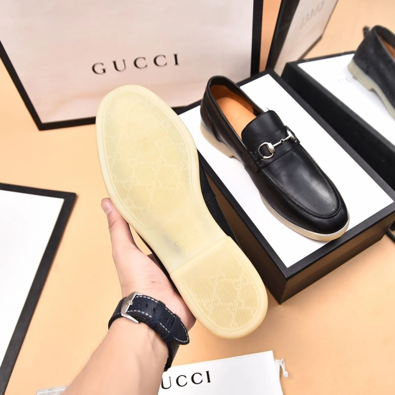 Stylish Gxccx Leather Shoes 162059