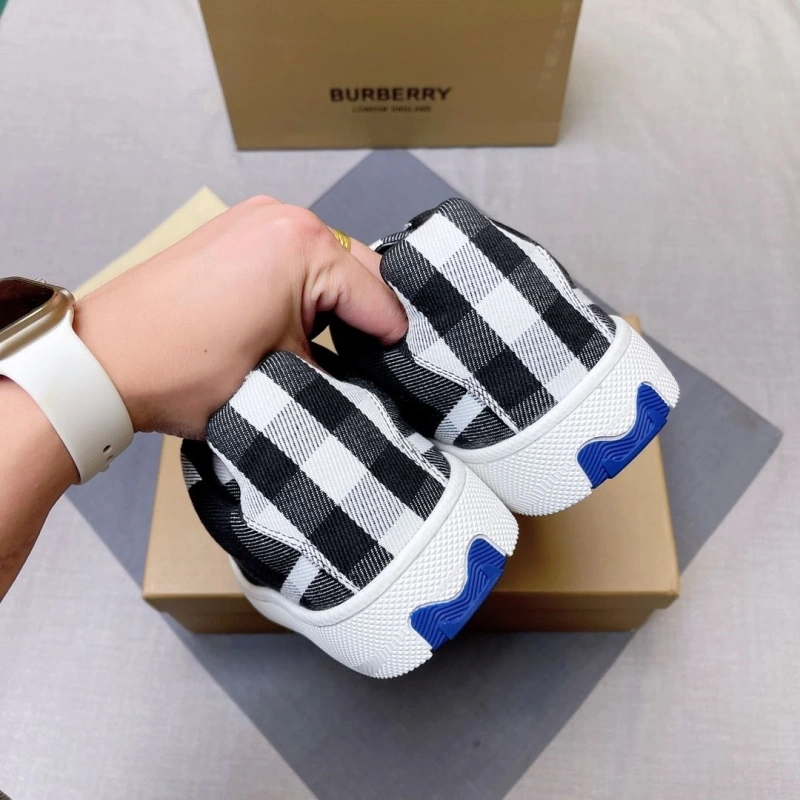 Timeless Bxrbxrry Sneakers 115299