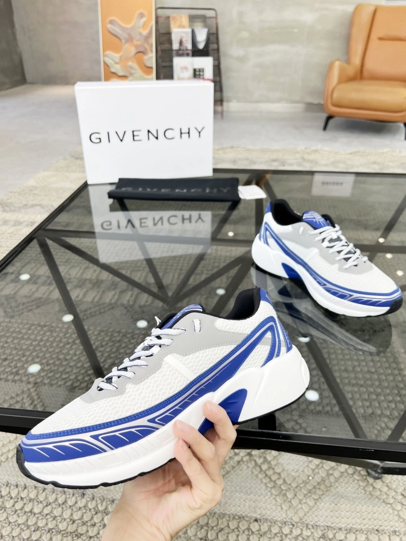 Gxvxnchy Sneakers UrbanStyle 153728