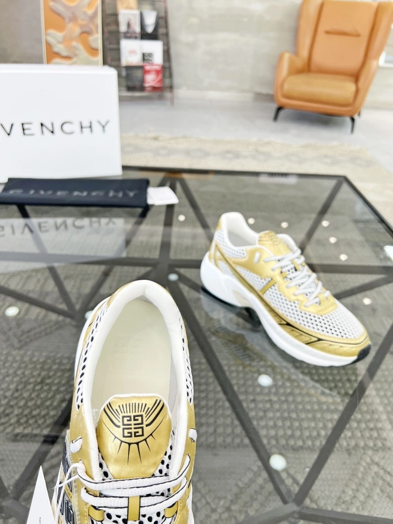 ModernLook Gxvxnchy Sneakers 153738