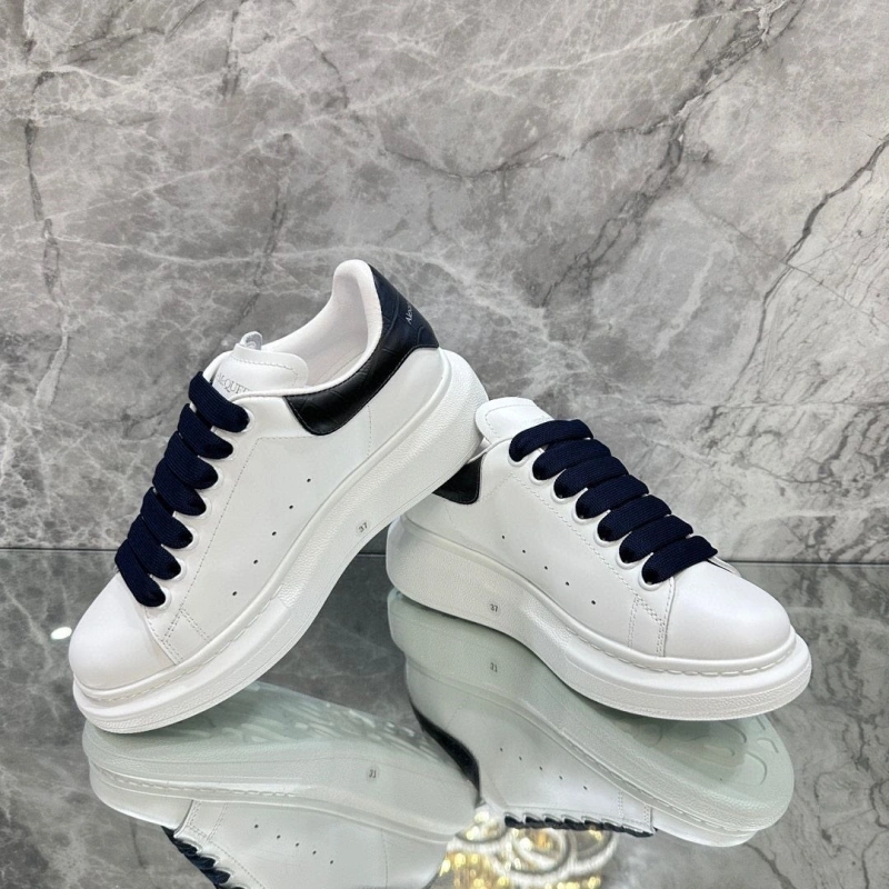 GoAnywhere Mxnclxr Sneakers 197610