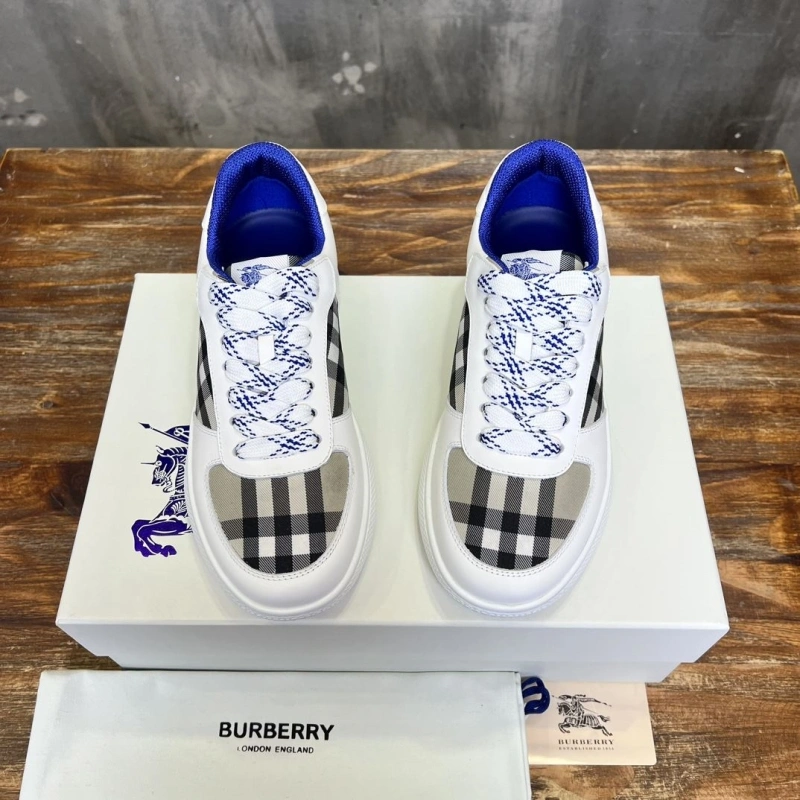 EyeCatching Bxrbxrry Sneakers 115291