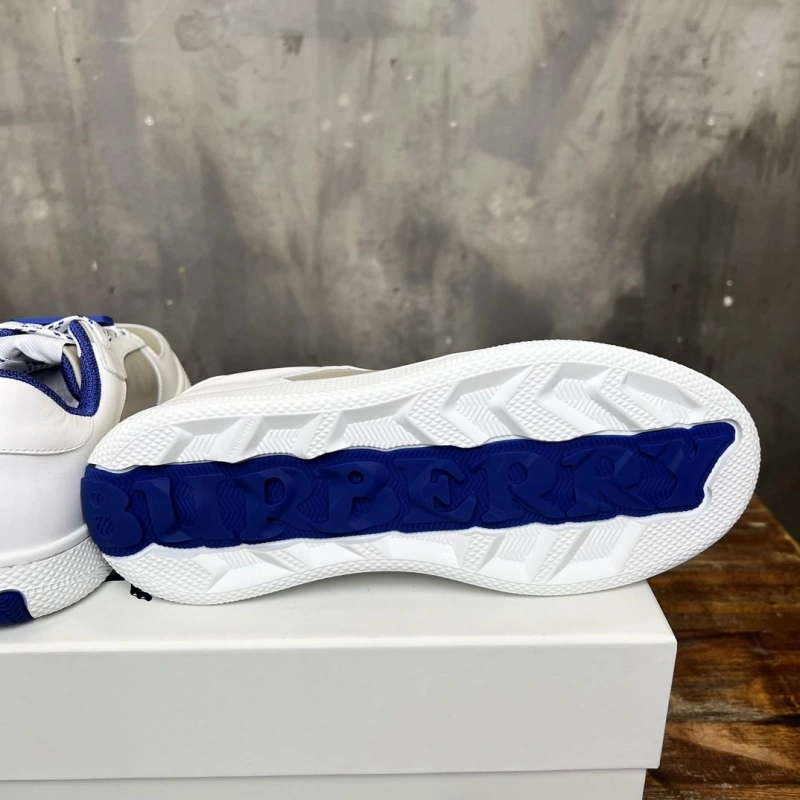 Comfortable Bxrbxrry Sneakers 115281