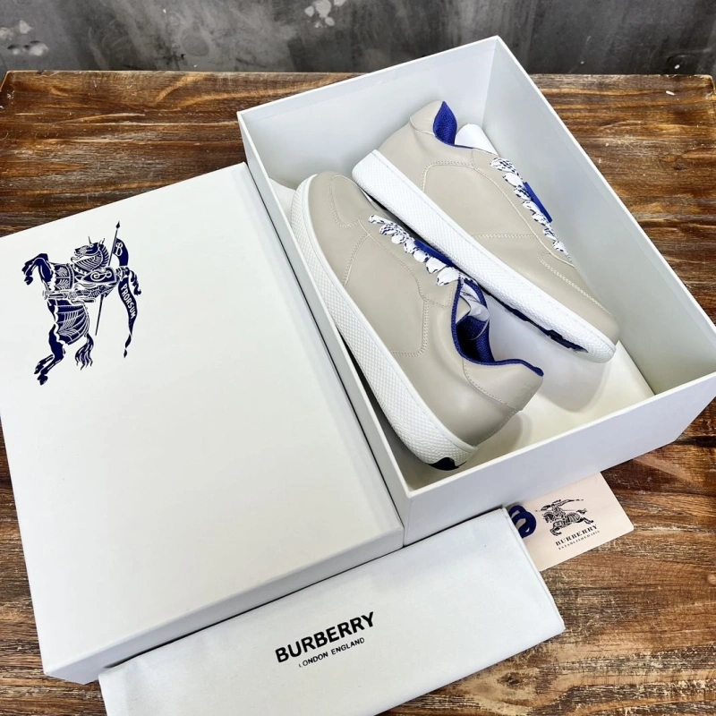 Bright Bxrbxrry Sneakers 115279