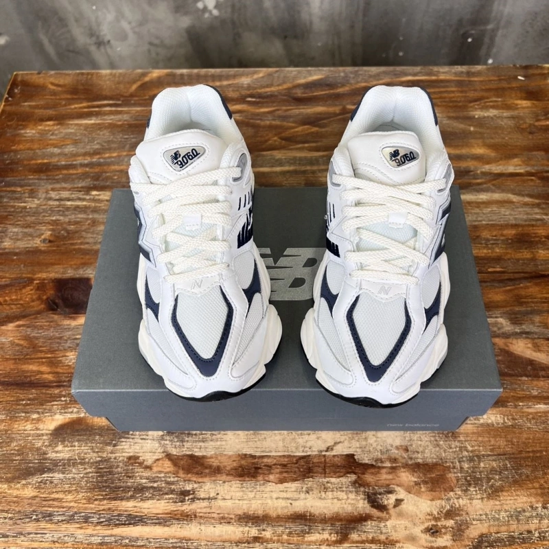 Flexible Nxkx Sneakers 199159