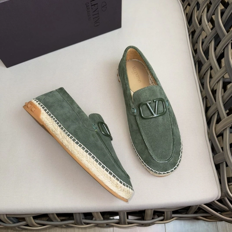 Lightweight Vxlxntino Leather Shoes 231401