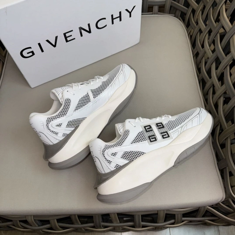 Gxvxnchy Sneakers WellDesigned 153731