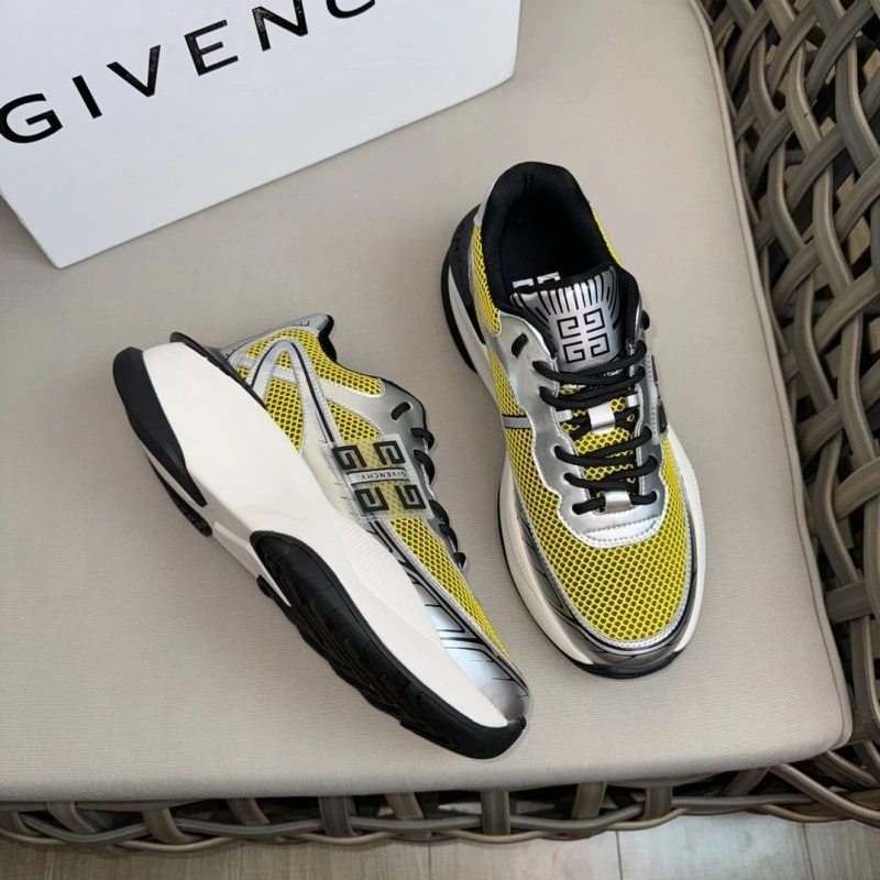 Gxvxnchy Sneakers Classic 153727