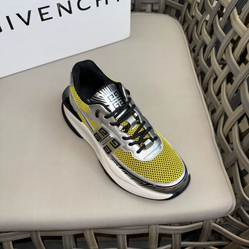 Gxvxnchy Sneakers Classic 153727