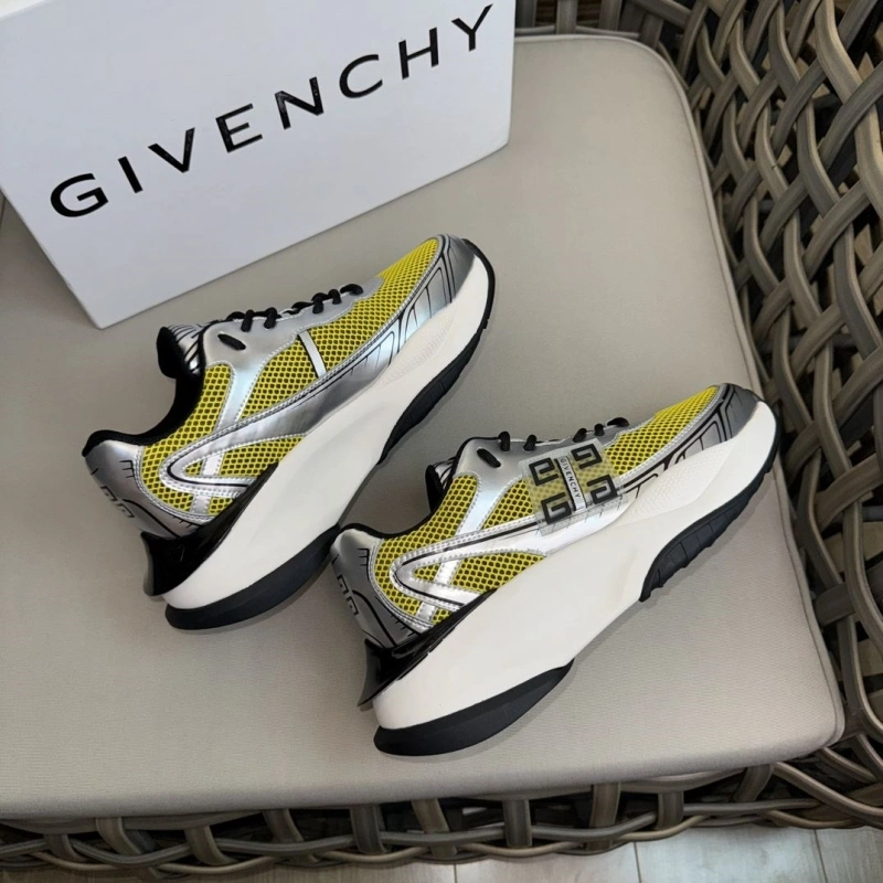 Gxvxnchy Sneakers Classic 153727