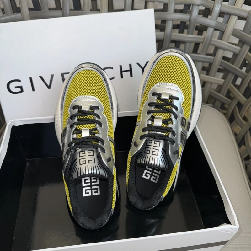 Gxvxnchy Sneakers Classic 153727