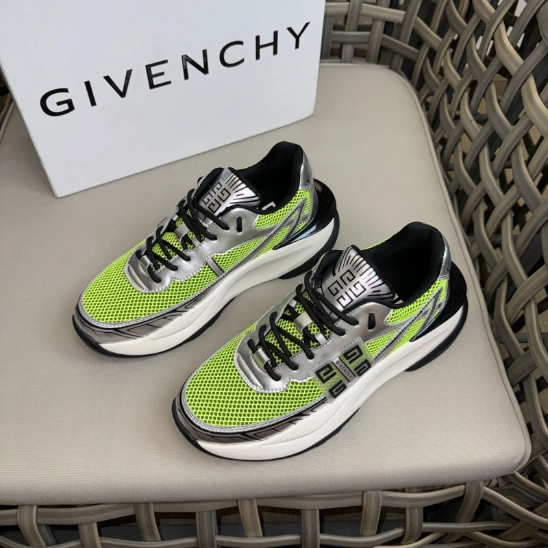 Gxvxnchy Sneakers Flexible 153739