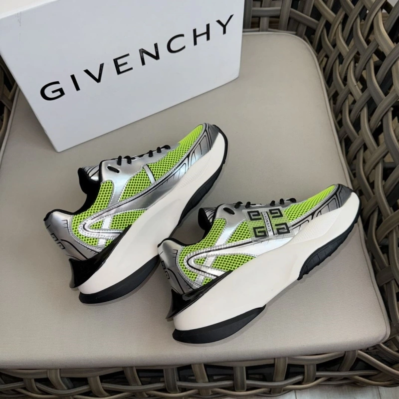 Gxvxnchy Sneakers Flexible 153739