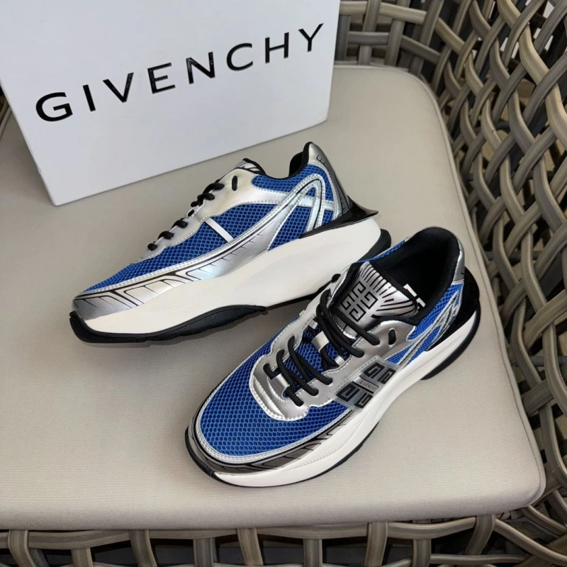 Gxvxnchy Sneakers Functional 153730