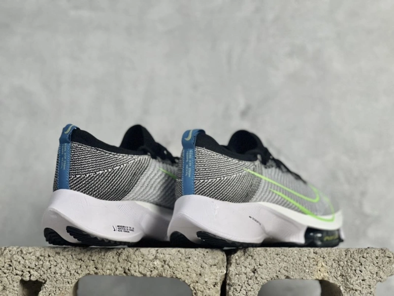 EyeCatching Nxkx Sneakers 199129