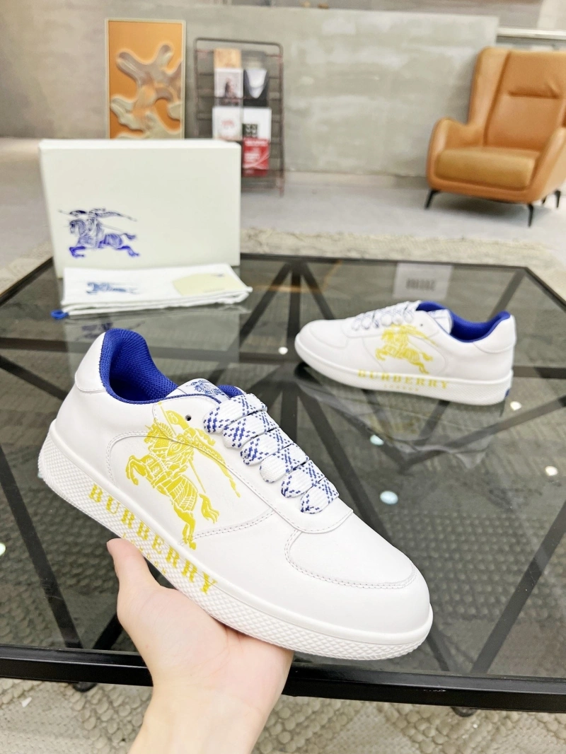 Compact Bxrbxrry Sneakers 115278