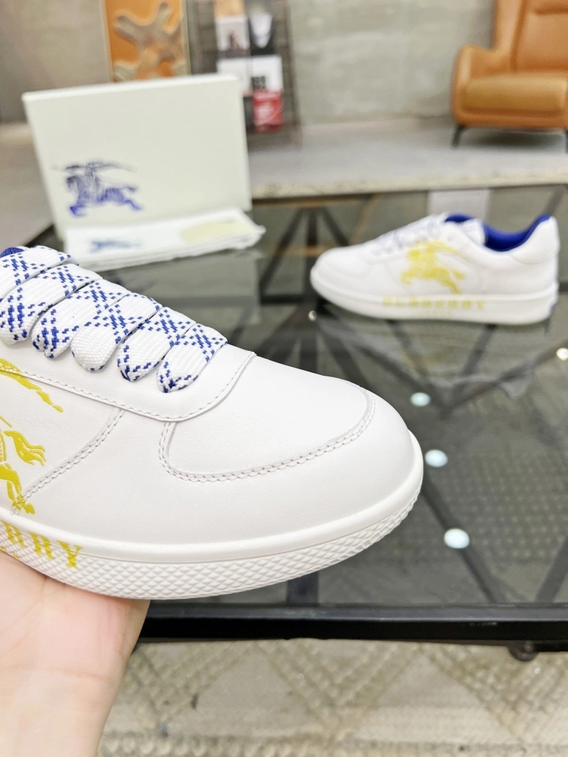 Compact Bxrbxrry Sneakers 115278
