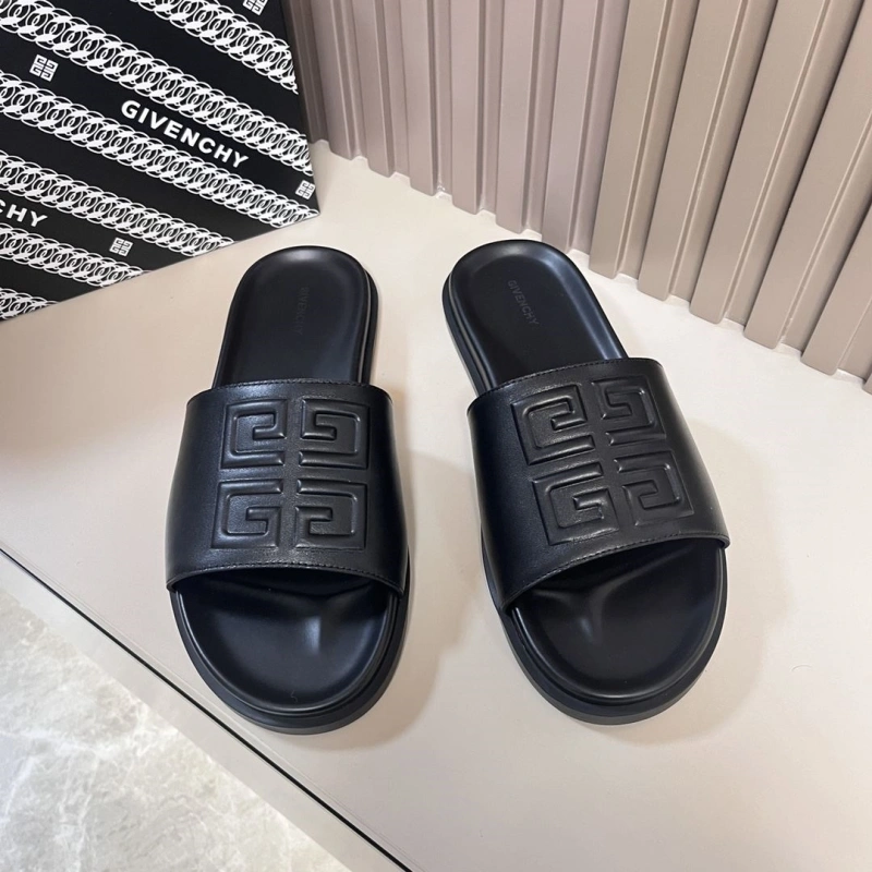 Elegant Gxvxnchy Slippers 153792