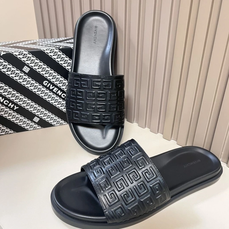 UrbanStyle Gxvxnchy Slippers 153790