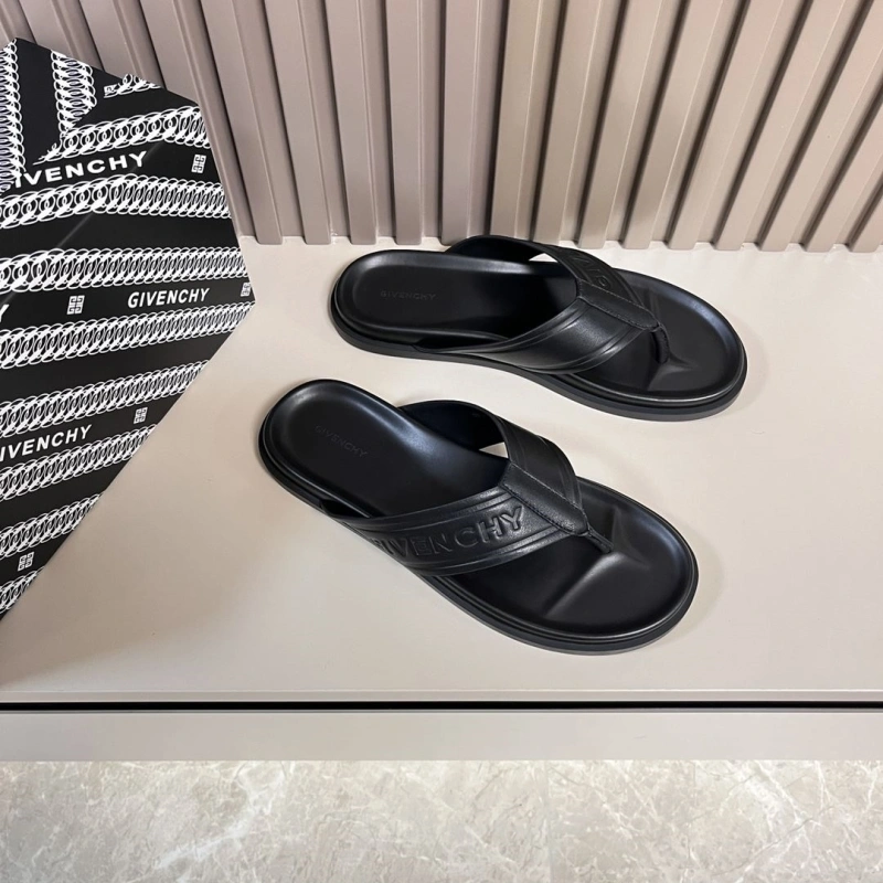 Gxvxnchy Slippers EasyMatch 153785