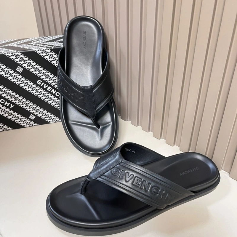 Gxvxnchy Slippers EasyMatch 153785
