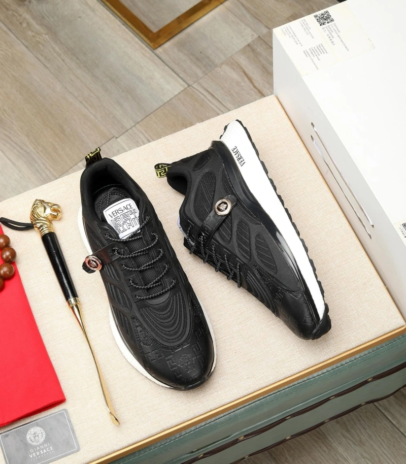 Popular Gxvxnchy Sneakers 153734