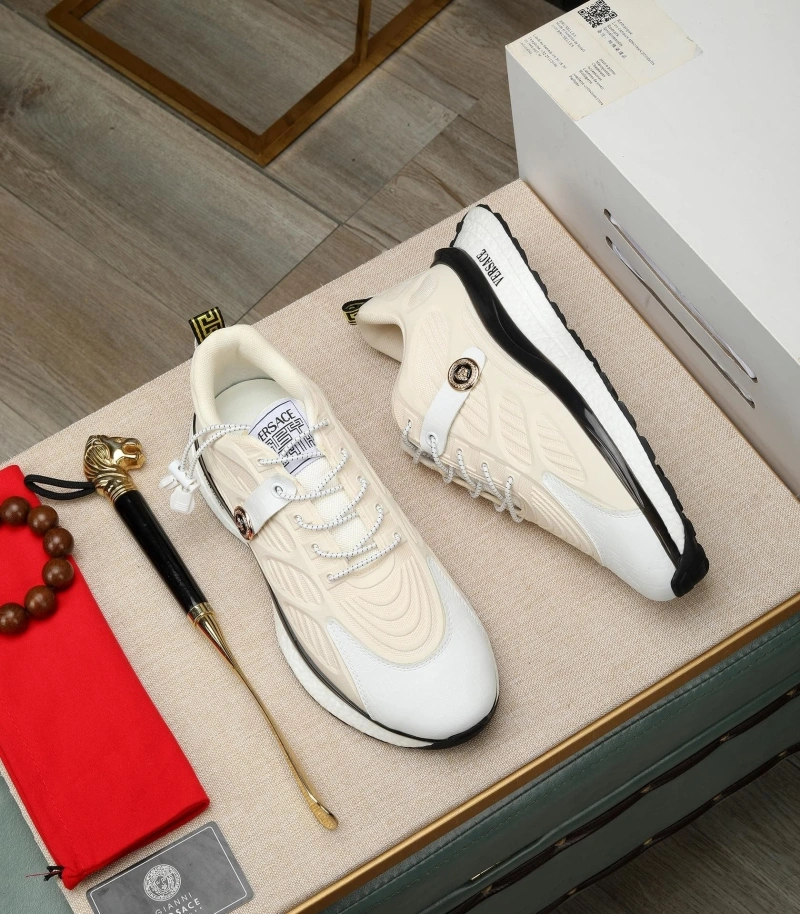 Gxvxnchy Sneakers TopPick 153732