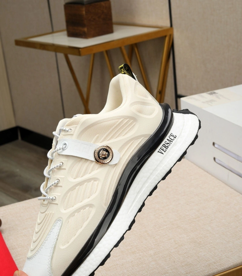 Gxvxnchy Sneakers TopPick 153732