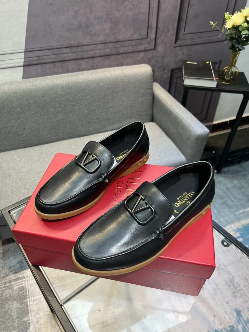 EyeCatching Vxlxntino Leather Shoes 231388