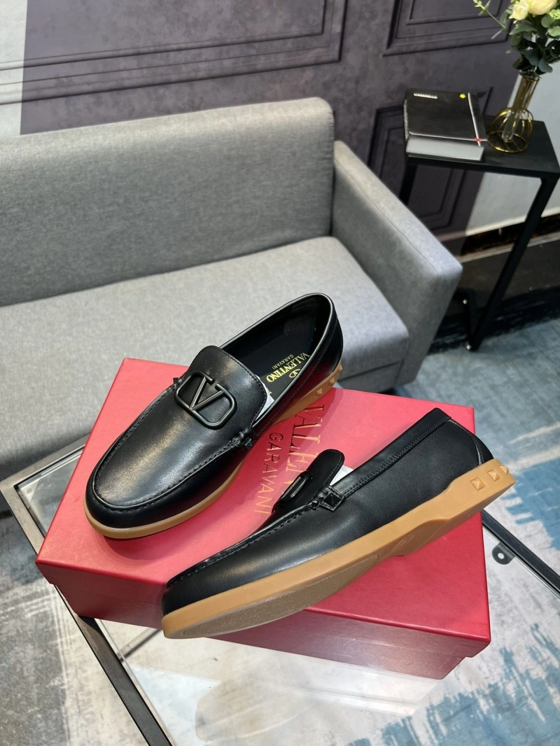 EyeCatching Vxlxntino Leather Shoes 231388