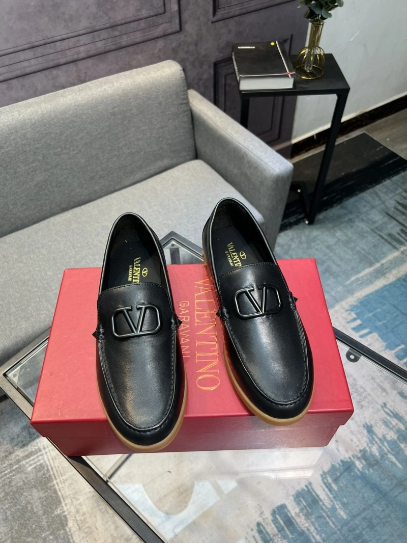 EyeCatching Vxlxntino Leather Shoes 231388