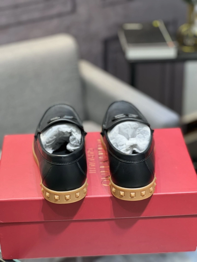 EyeCatching Vxlxntino Leather Shoes 231388