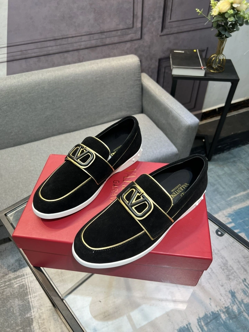 Durable Vxlxntino Leather Shoes 231406