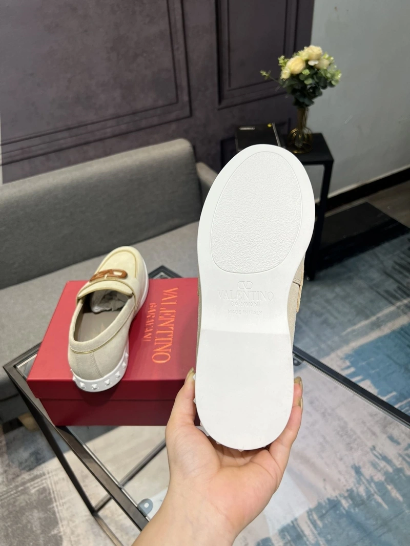 Unique Vxlxntino Leather Shoes 231402