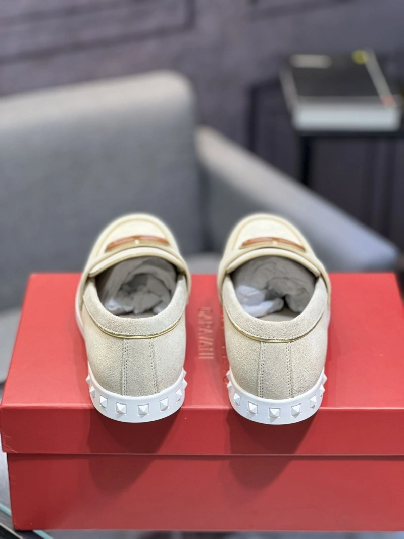 Unique Vxlxntino Leather Shoes 231402