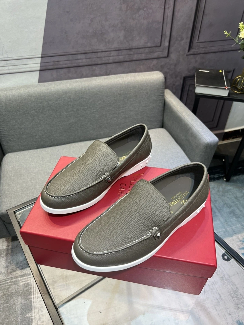Stylish Vxlxntino Leather Shoes 231403