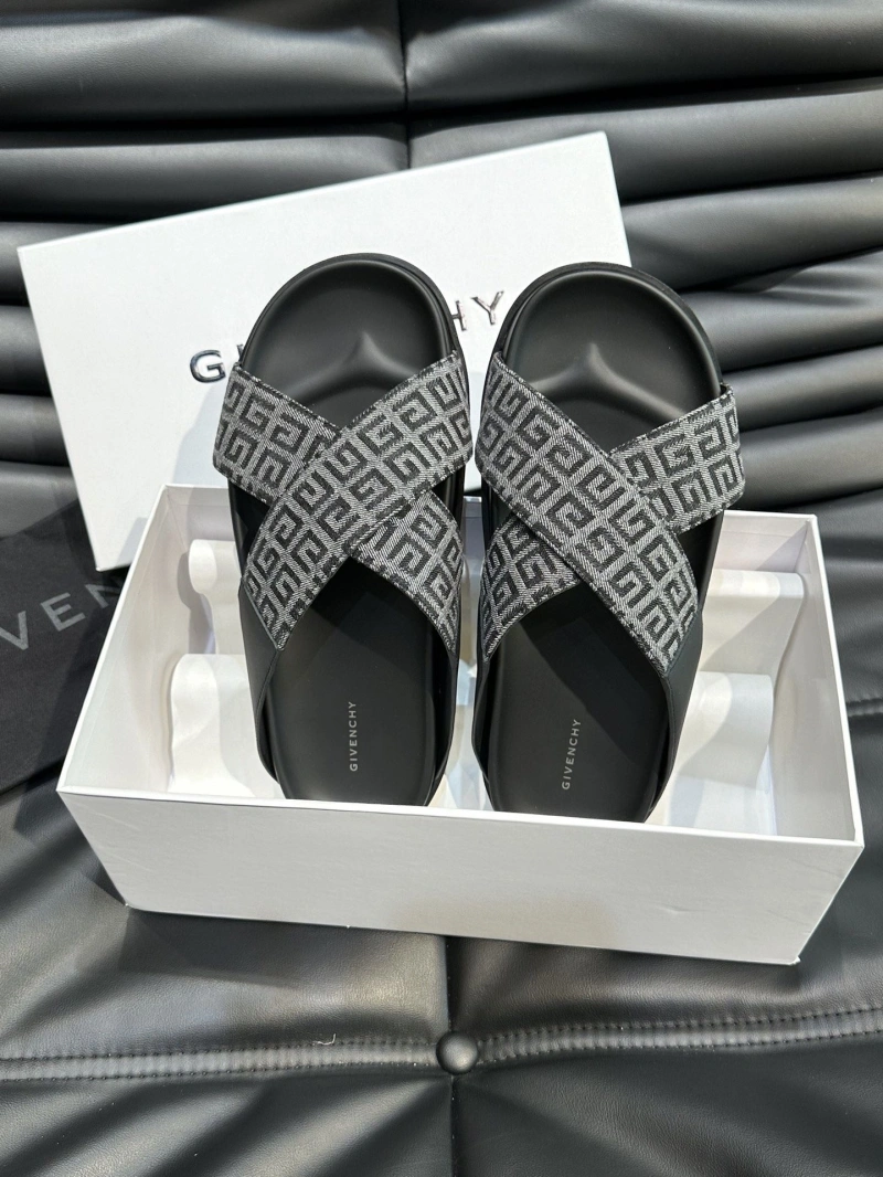 Gxvxnchy Slippers GoAnywhere 153767