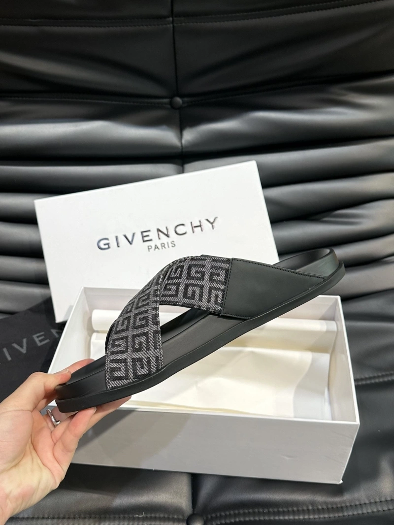 Gxvxnchy Slippers GoAnywhere 153767
