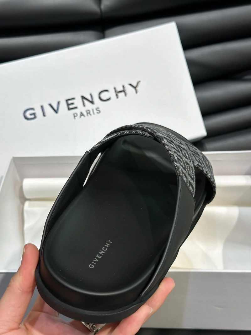 Gxvxnchy Slippers GoAnywhere 153767