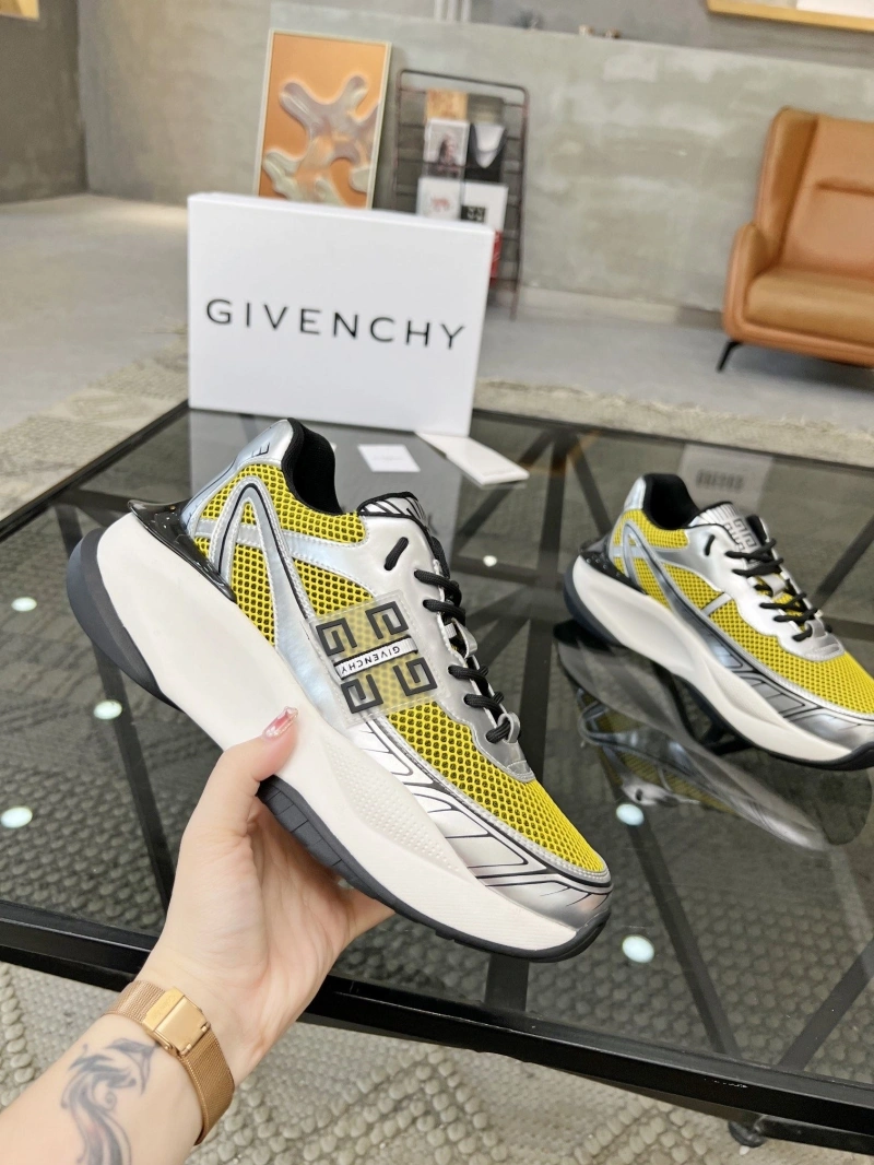 Durable Gxvxnchy Sneakers 153722