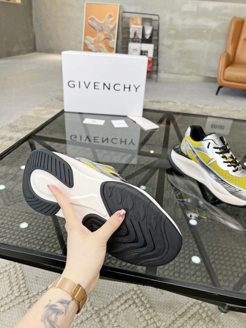 Durable Gxvxnchy Sneakers 153722