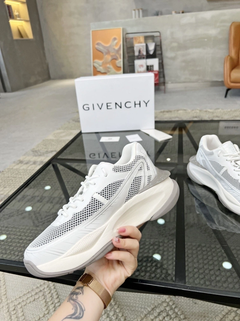Bright Gxvxnchy Sneakers 153720